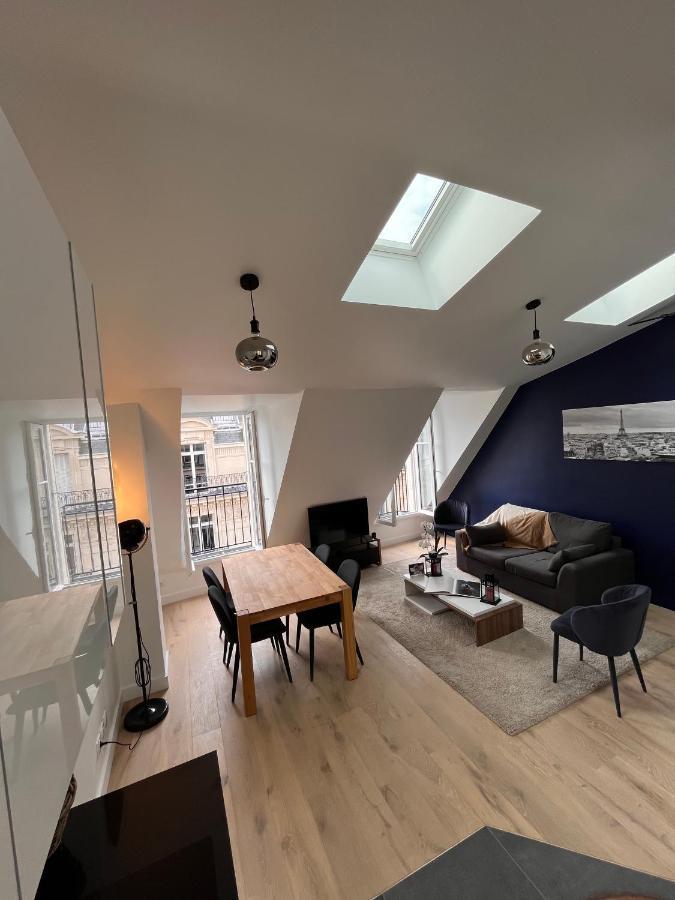 Luxury Apartment Elysees Paris Exteriör bild